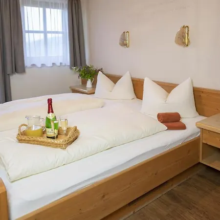 Fuchshof Hotel *