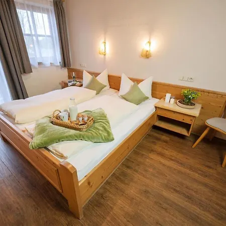 Fuchshof Hotel *
